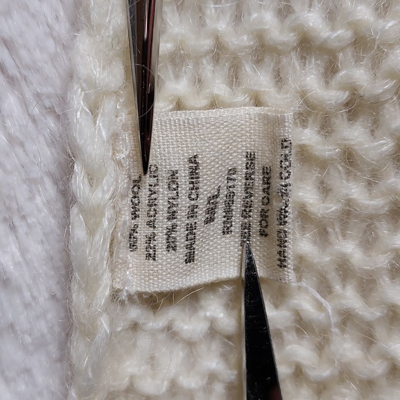 Anthropologie Sleeping on Snow Cream Bird Embroidered Knit Shrug Sweater M/L - Picture 8 of 9